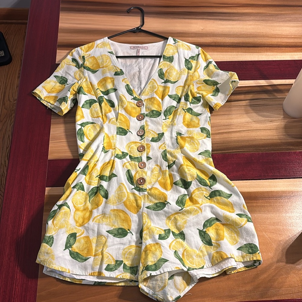 BCBGeneration small linen romper